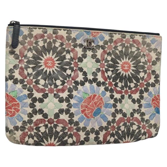 CHANEL Matelasse Clutch Bag Lamb Skin Multicolor CC - Picture 1 of 16